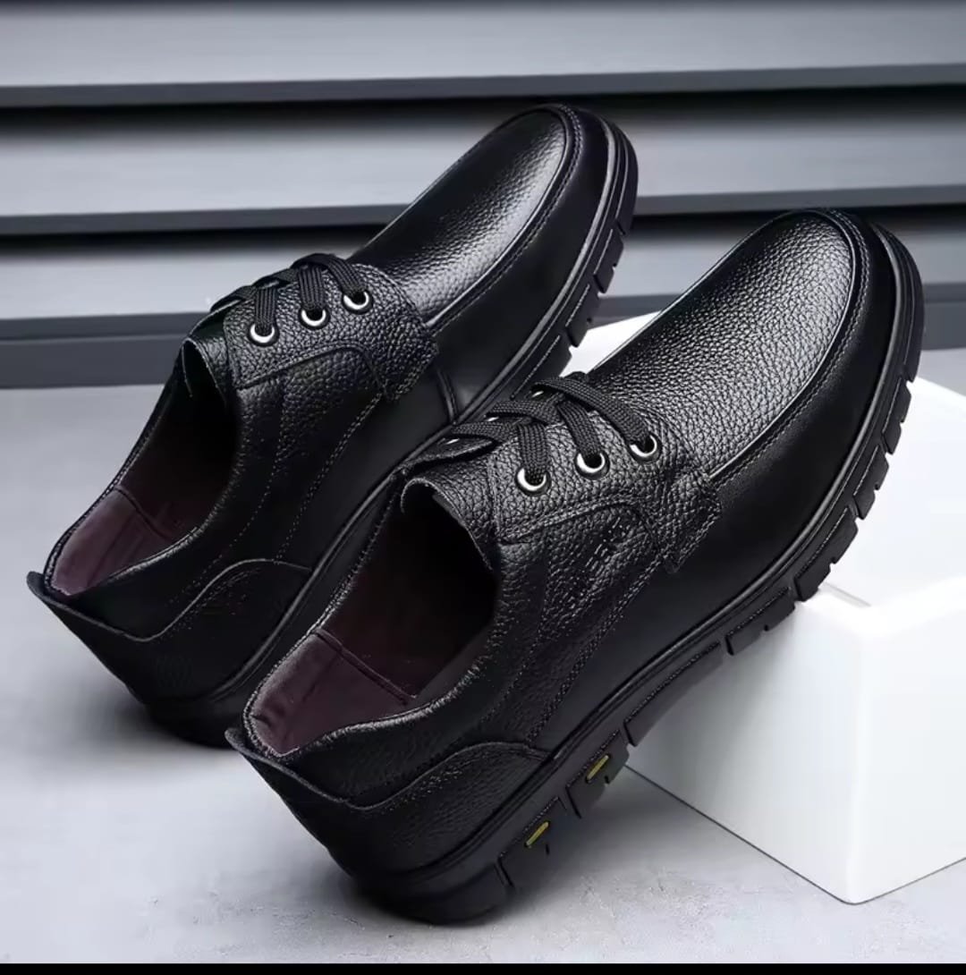 laced men classic casuals - Image 4
