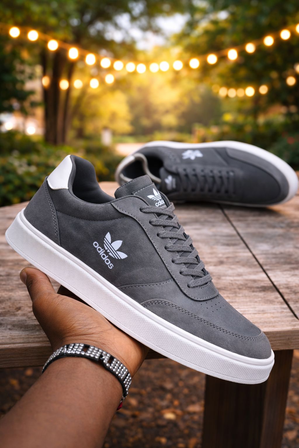 Smart casuals - Image 2
