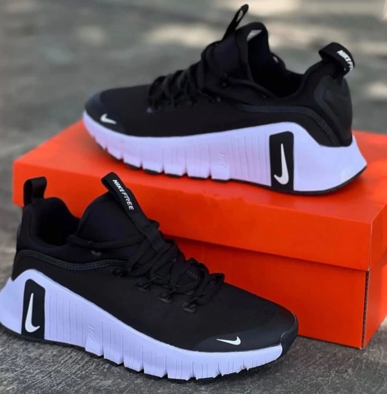 lux sport sneakers
