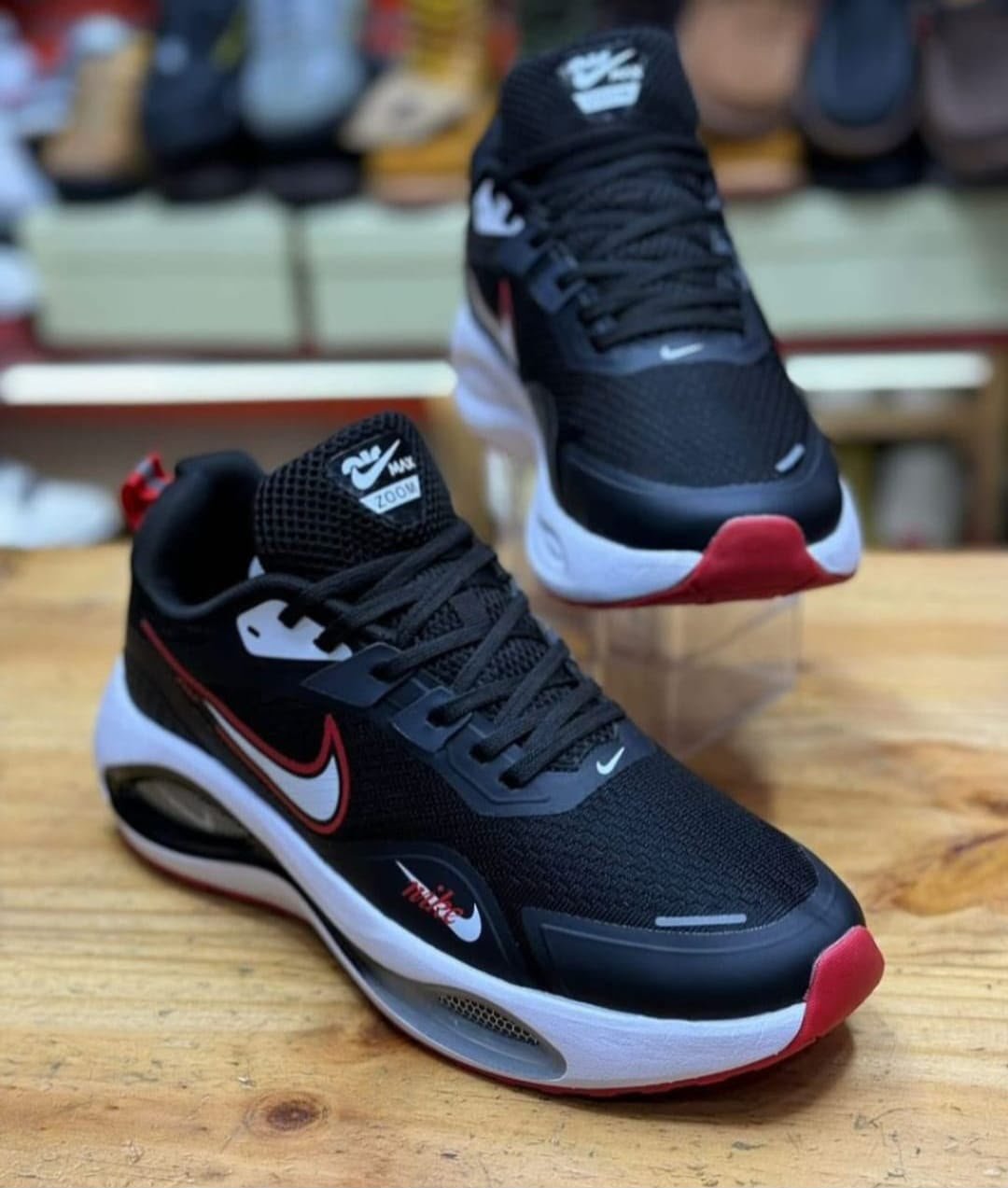 luxury sports sneakers - Image 3
