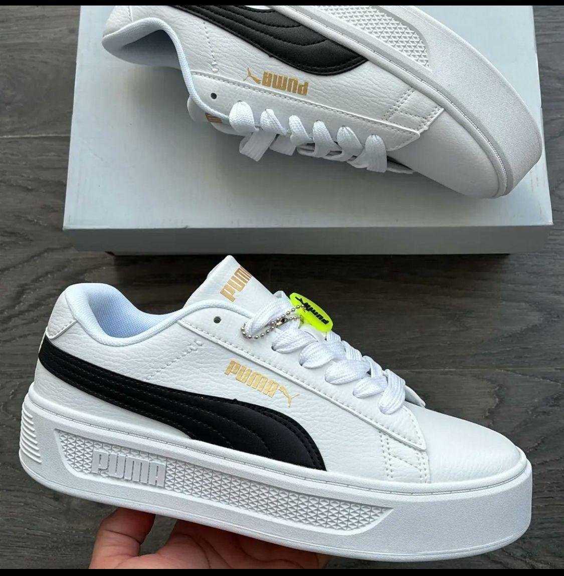 classic sneakers - Image 4