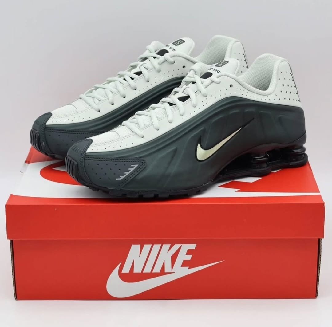 luxury quality sporty sneakers - Image 2