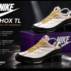 classic sporty sneakers