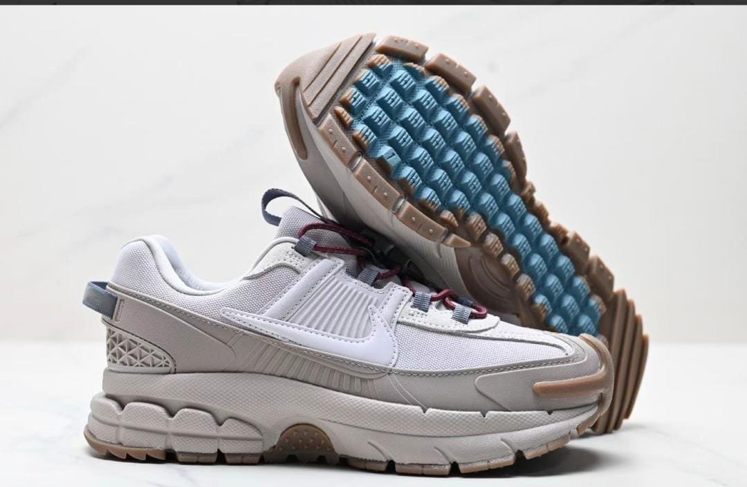 Premium luxurious Sneakers 👟