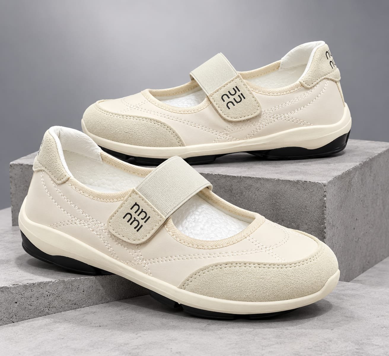 Ladies smart sneaker - Image 2